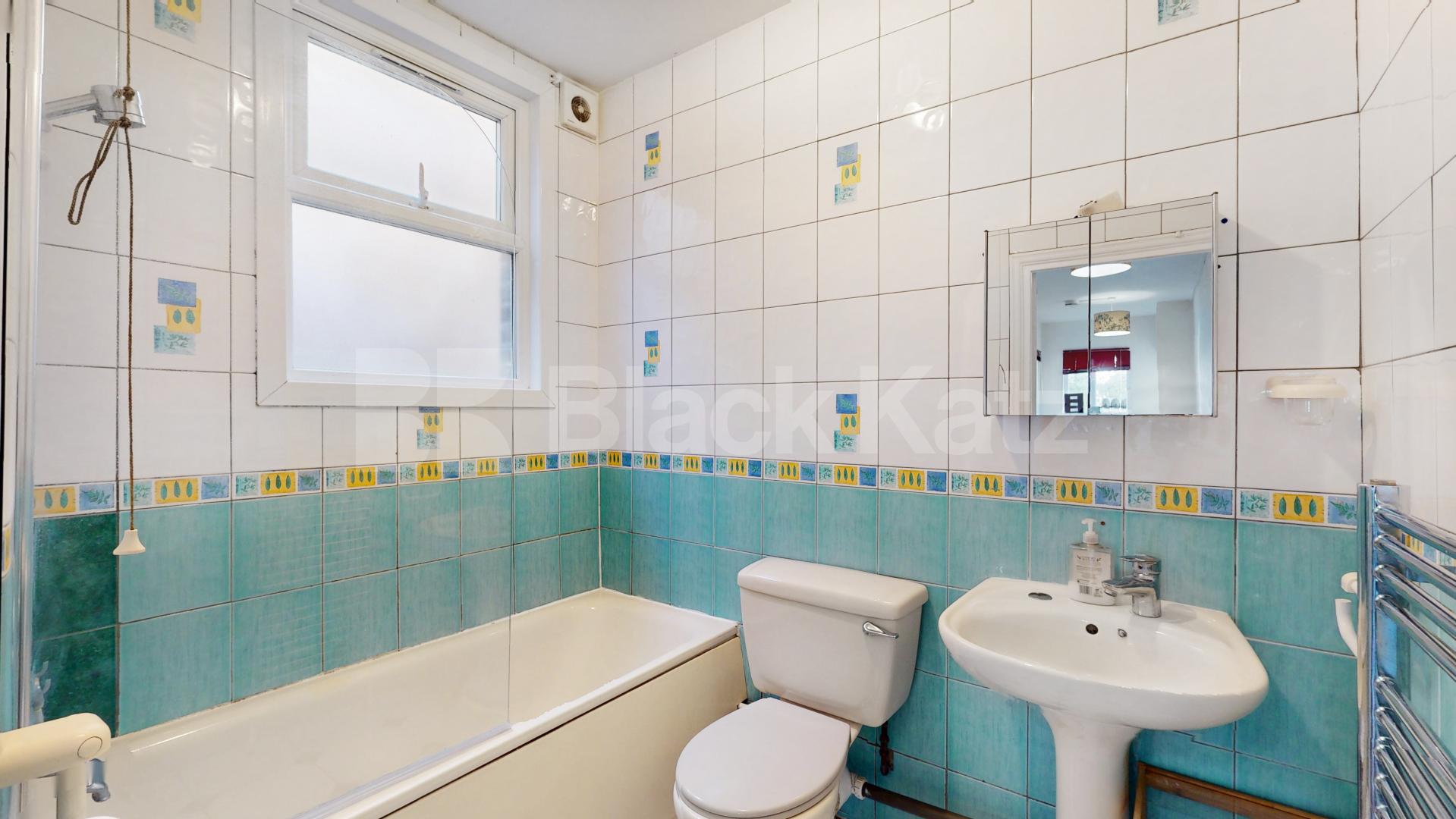 Stunning Sharers Apartment Fleetwood Road, Dollis Hill